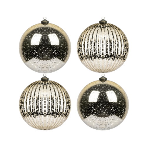 home for the holidays holiday decor | #home #holidays #christmas #holidaydecor #holidayhome #ornaments #ornament #silver #farmhouse #christmastree